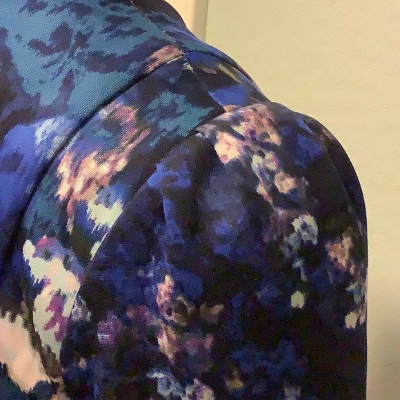 👗 Betsey Johnson Floral Print Sheath Dress 👗 - Picture 6 of 9